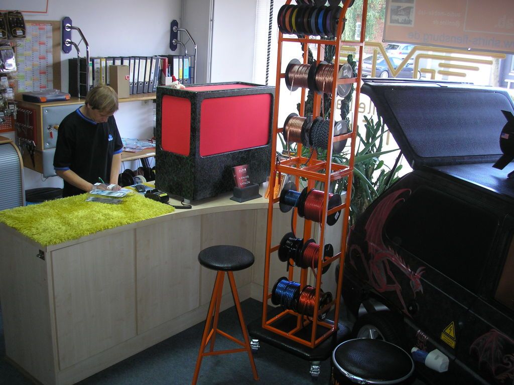 Audio Mobile Lab Flensburg - Car-Audio und HiFi im Norden, Car, Auto, Audio, Hifi, Ochsenweg 16, 24941 Flensburg, Beratung, Messung, Justierung, Subwoofer, Fahrzeugdämmung, Montage
